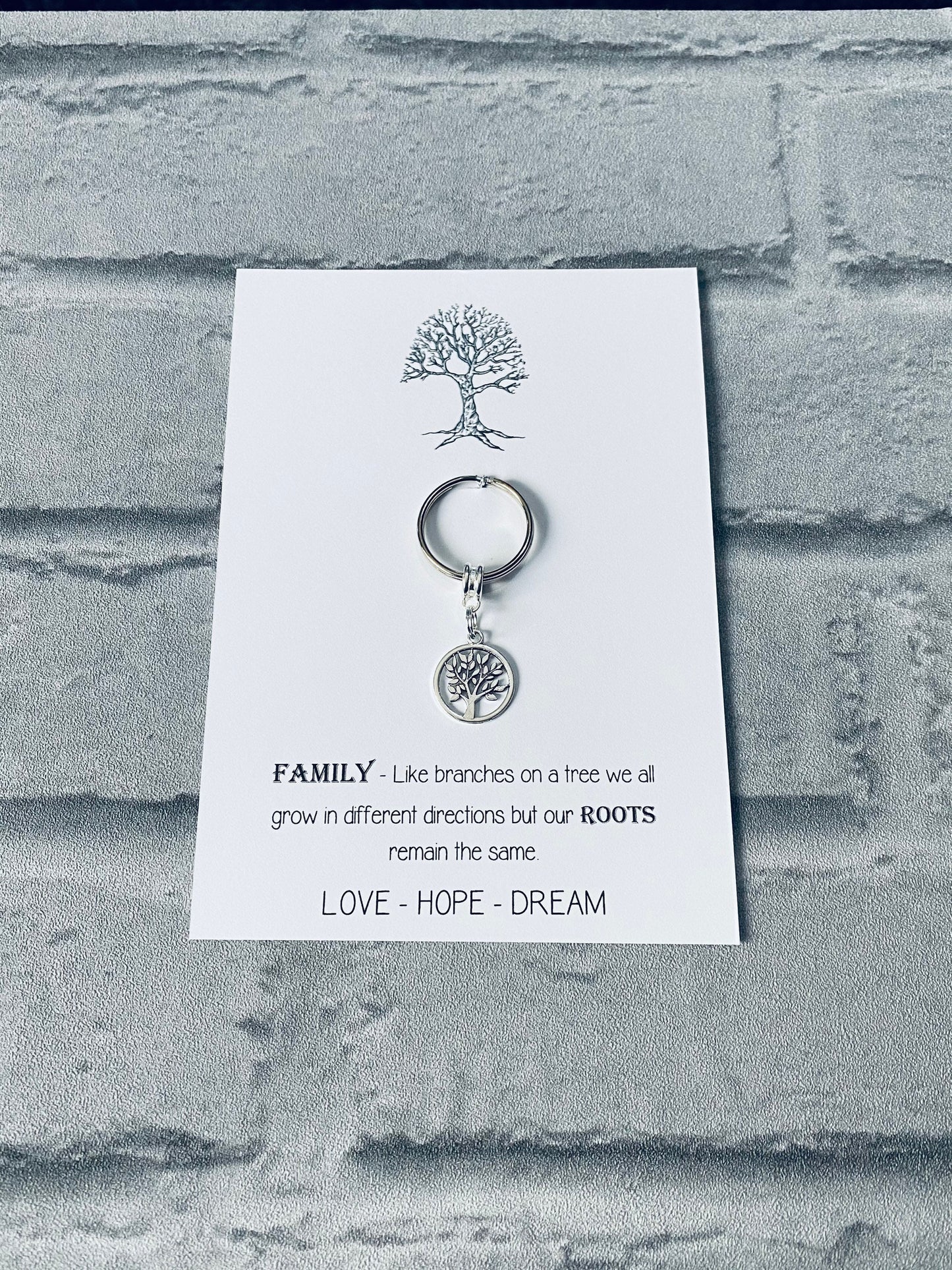 Tree of Life Keyring: Family Keepsake Gift